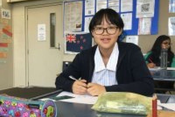 Uniform Thumbnail Uniform Thumbnail