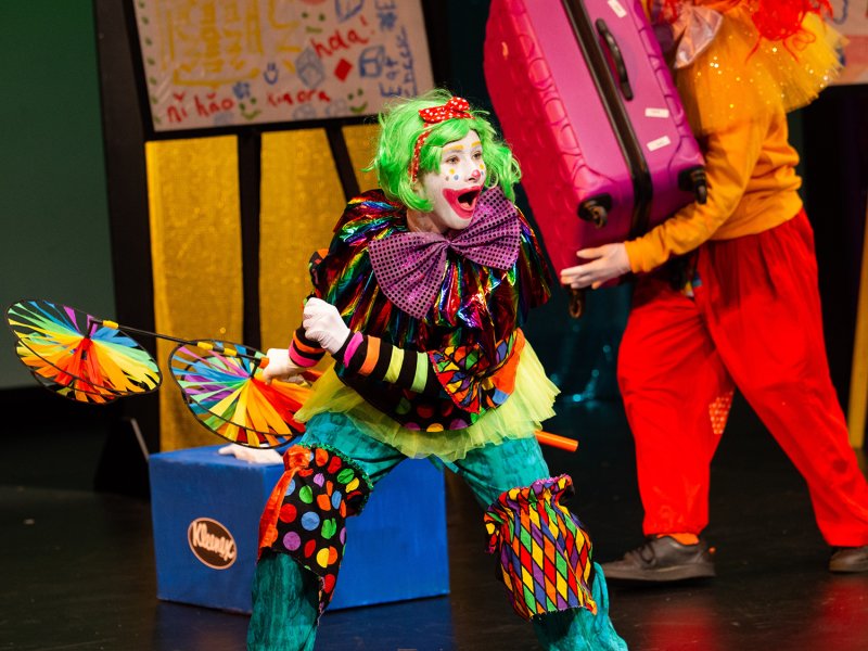 clowns