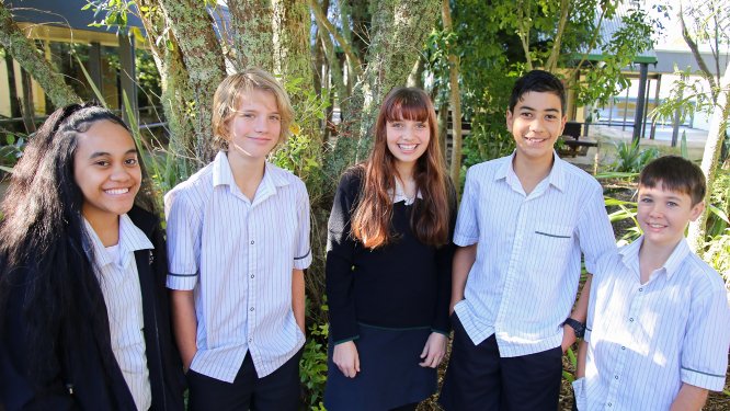 years 9 to 12 uniform