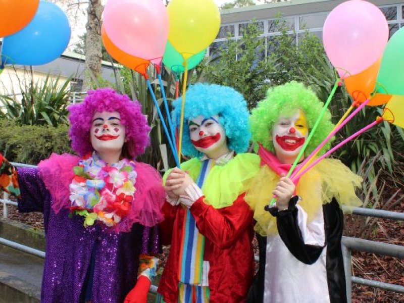 Clowns