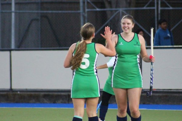 girls hockey