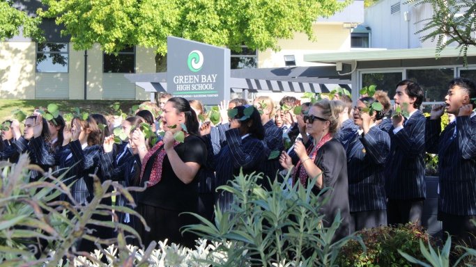 student leaders happy