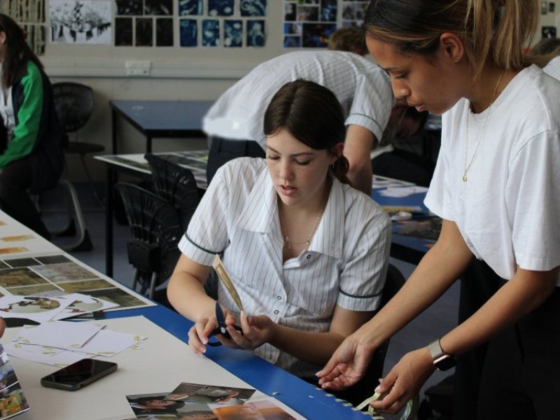 level 2 art day