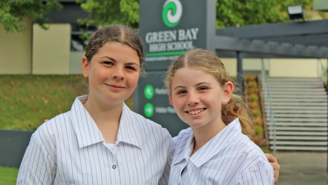 ruby and issy