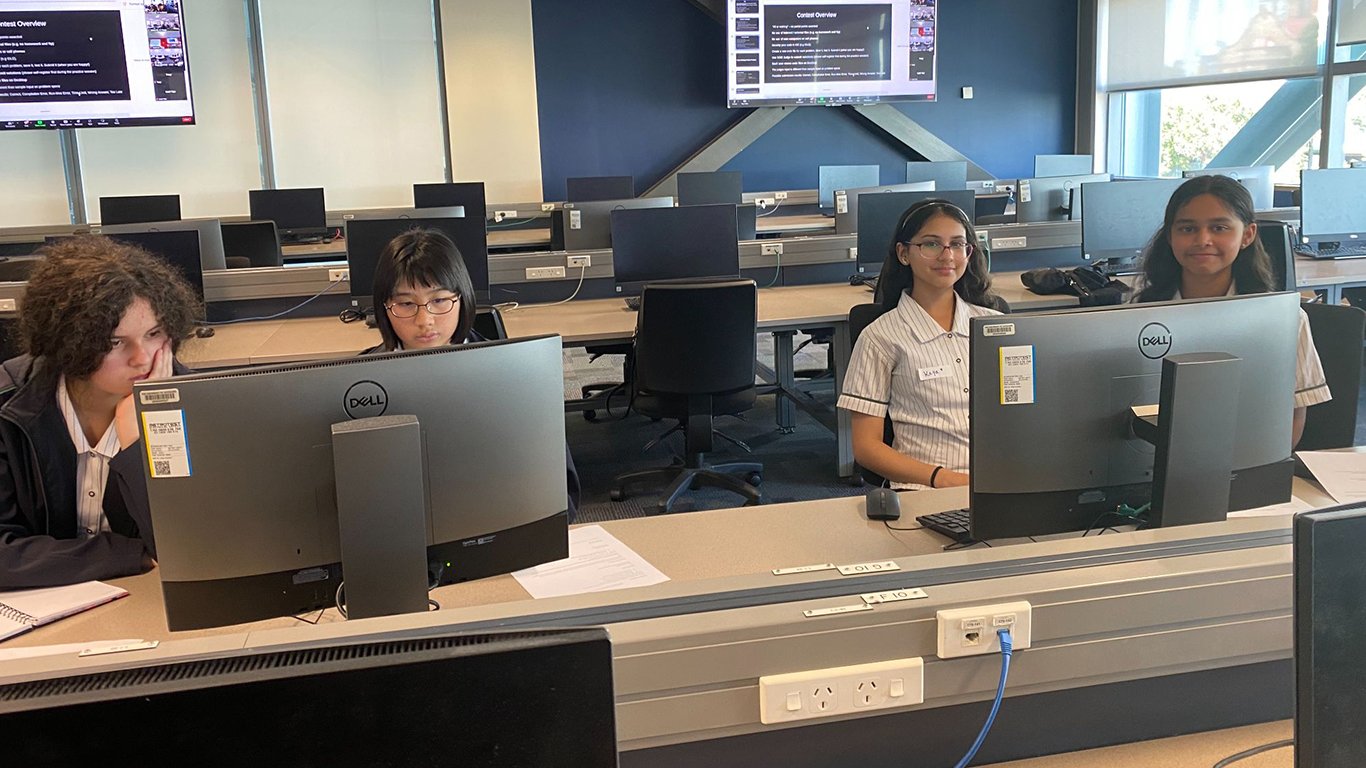 Programming for Girls - Green Bay High School